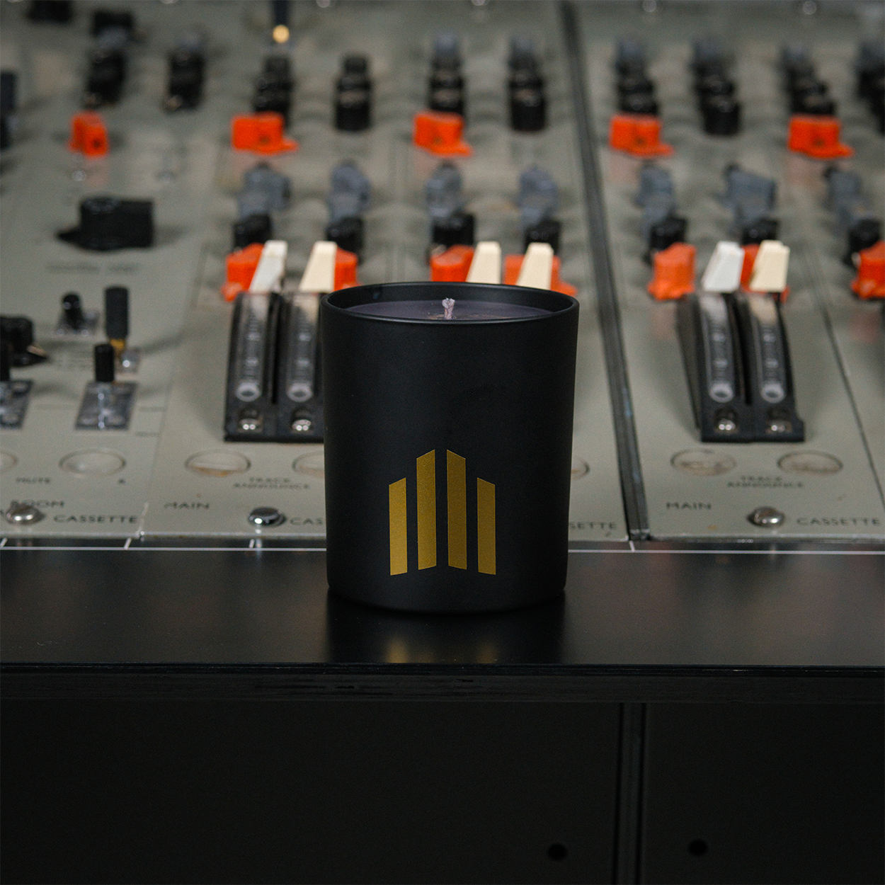 Abbey Road Studios - Abbey Road Night Session Candle, 250g