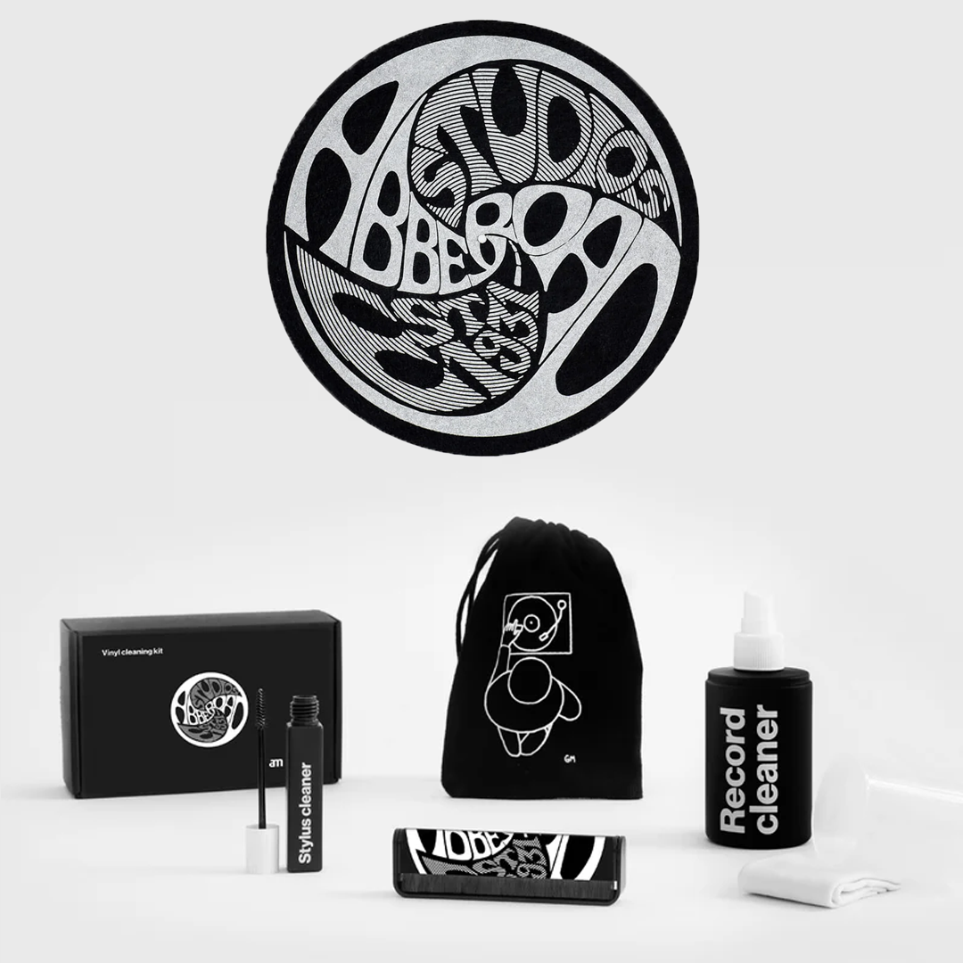 Vintage Logo Slip Mat & Vinyl Cleaning Kit